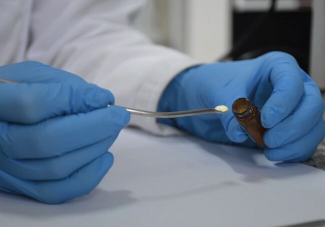 oscabecasdanoticia-molec.jpg