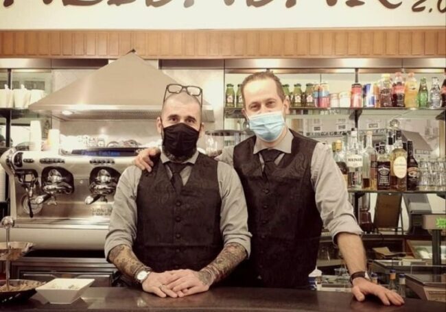 oscabecasdanoticia-cafet.jpg