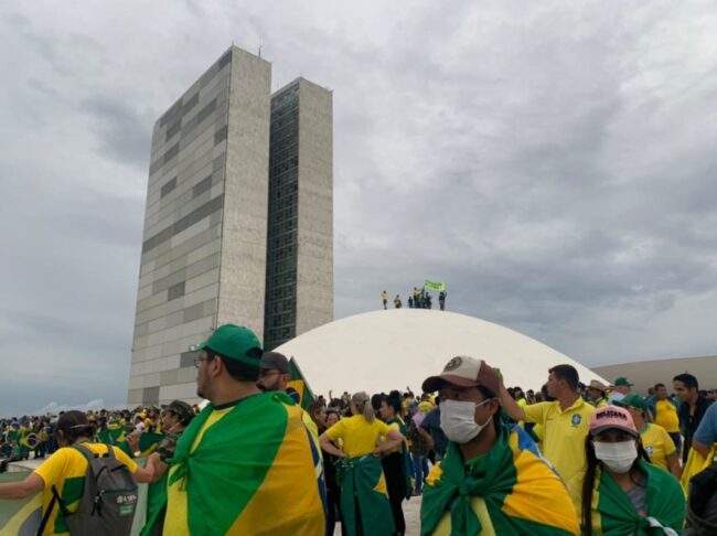 oscabecasdanoticia-manif.jpeg