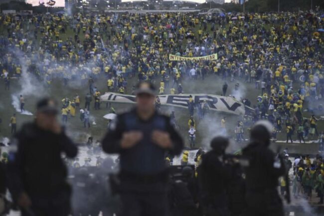 oscabecasdanoticia-manif.jpg