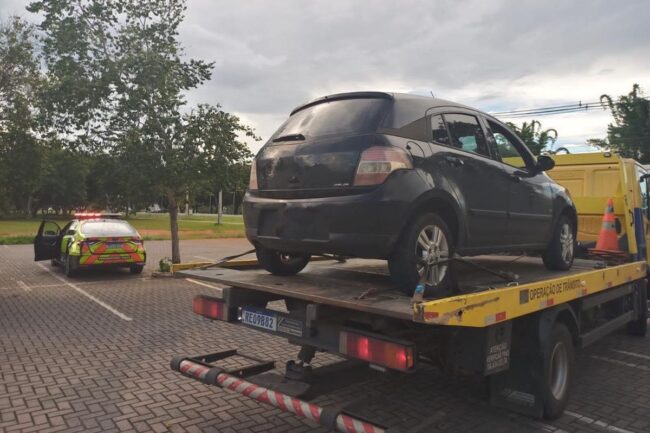 oscabecasdanoticia-detra Carro com 457 multas - Metrópoles