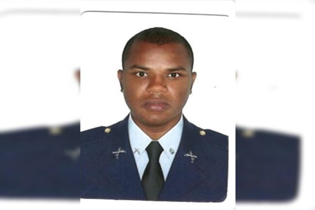 oscabecasdanoticia-paulo Imagem colorida de homem com terno azul