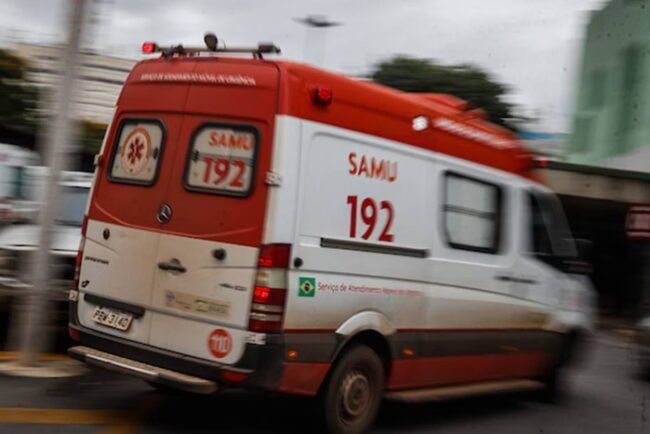 oscabecasdanoticia-frota Ambulância Samu é acionado para conter surto coletivo em escola de Maceió - Metrópoles