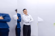 Alef dos Santos trabalha nos Correios