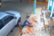 Vítima esfaqueada em frente a uma sorveteria