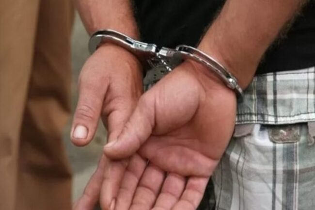 oscabecasdanoticia-image Mãos algemadas - Metrópoles