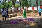 No local, moradores fizeram homenagem a Isaac Augusto de Brito Vilhena de Moraes, 16 anos.