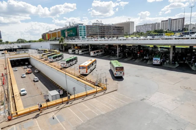 Rodoviaria-do-Plano-Piloto-Lucio-Bernardo-Jr