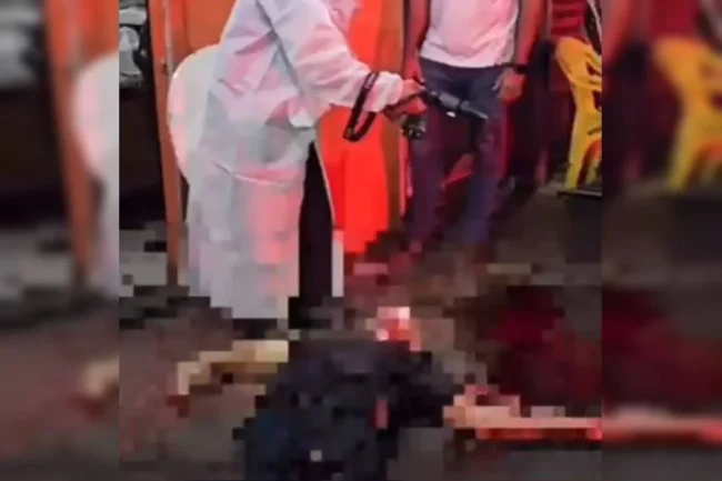 Vitima-no-chao-ensanguentado