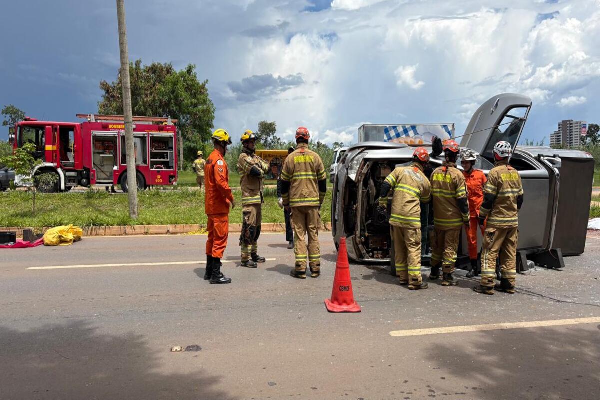 Os envolvidos foram transportados para o hopital conscientes e orientados 