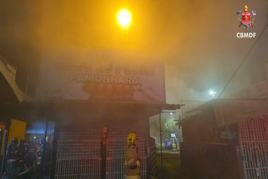 INCENDIO FEIRA DOS GOIANOS
