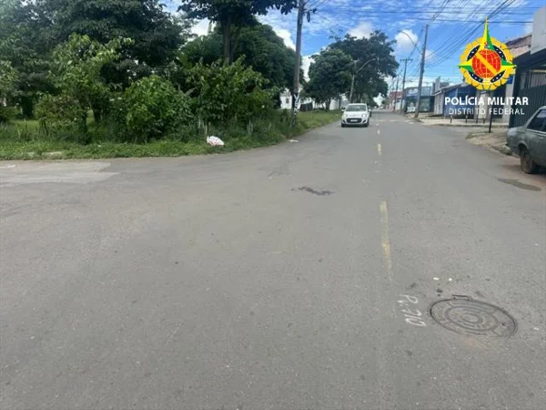 Motorista sem CNH bate em moto com documento vencido e foge - destaque galeria