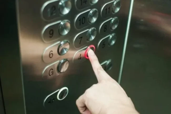 elevador-para-despenca-mae-bebe-Aguas-Claras-