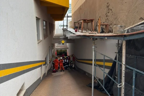 Homem morre ao cair de andaime em prédio de Águas Claras - destaque galeria