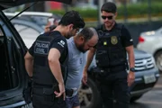 A Polícia Civil do Distrito Federal (PCDF) deflagrou a Operação “Drible Sujo”, destinada a desmontar uma organização criminosa que atuava no tráfico de drogas e que utilizava nomes de grandes estrelas do futebol mundial para identificar seus líderes.