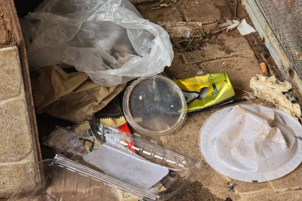 Asa Norte: travestidos de moradores de rua, bandidos aterrorizam no “beco do crack” - destaque galeria Asa Norte: travestidos de moradores de rua, bandidos aterrorizam no “beco do crack” - destaque galeria