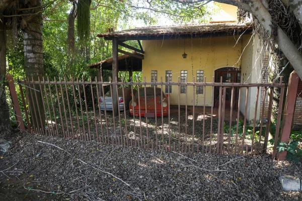 Leilão da mansão abandonada no Park Way é suspenso. Entenda - destaque galeria