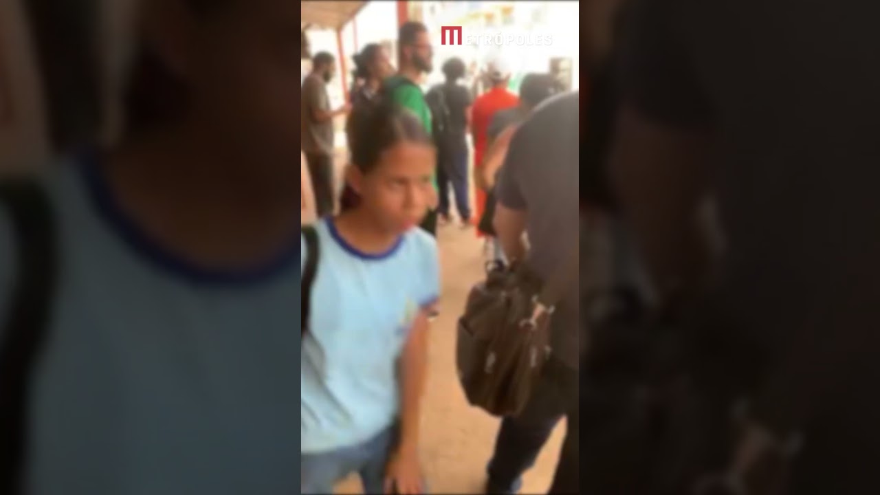 Motorista de ônibus joga garrafa de vidro em passageiro durante discussão