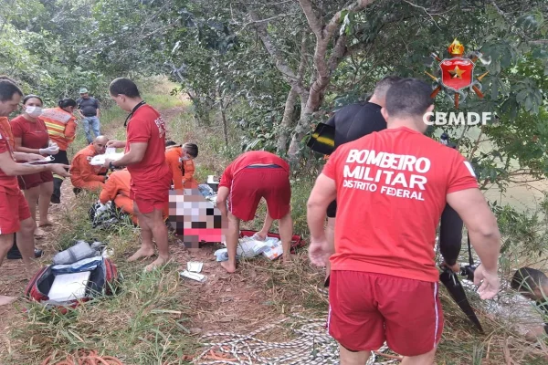 Jovem morre afogado em córrego de núcleo rural no DF - destaque galeria Jovem morre afogado em córrego de núcleo rural no DF - destaque galeria