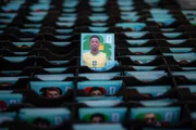 Troca de figurinhas de álbuns da Copa do Mundo Troca de figurinhas de álbuns da Copa do Mundo