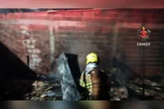 A propagação do fogo contou com três viaturas