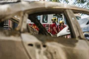 Um dos veículos havia estacionado no local há 30 min 