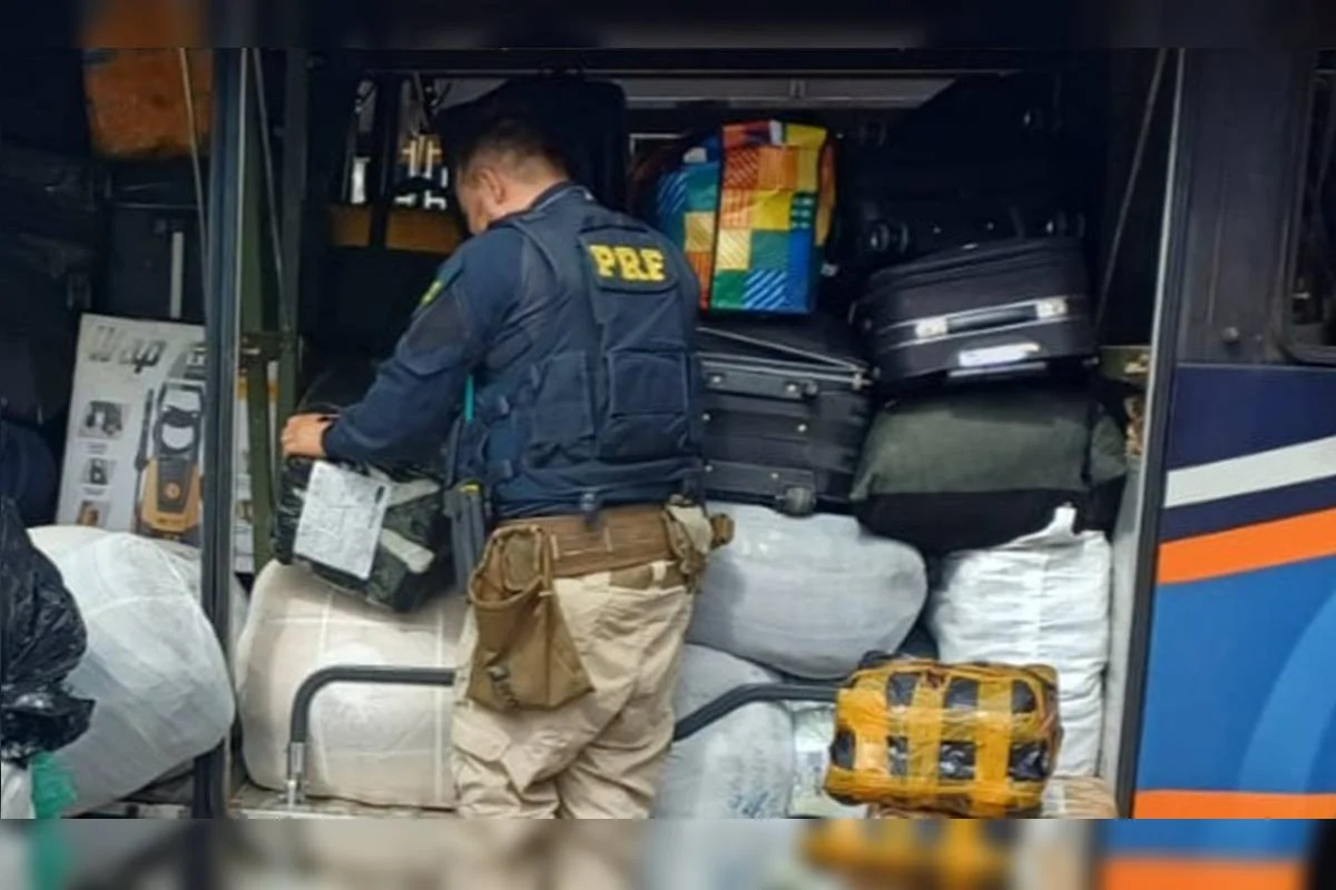 Abordagem da PRF foi realizada na BR-020, em Planaltina (DF) 